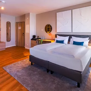 3* 호텔 Ramada Encore By Wyndham Messe